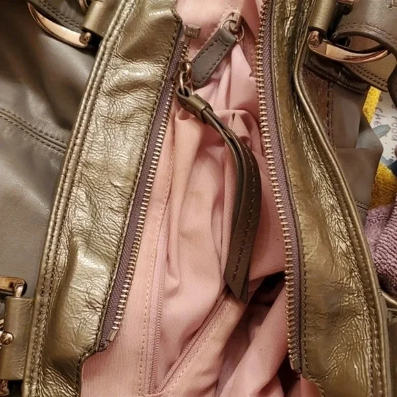 Coach pearl grey tote with patent‎ trim
